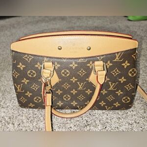 Fake Louis Vuitton bag